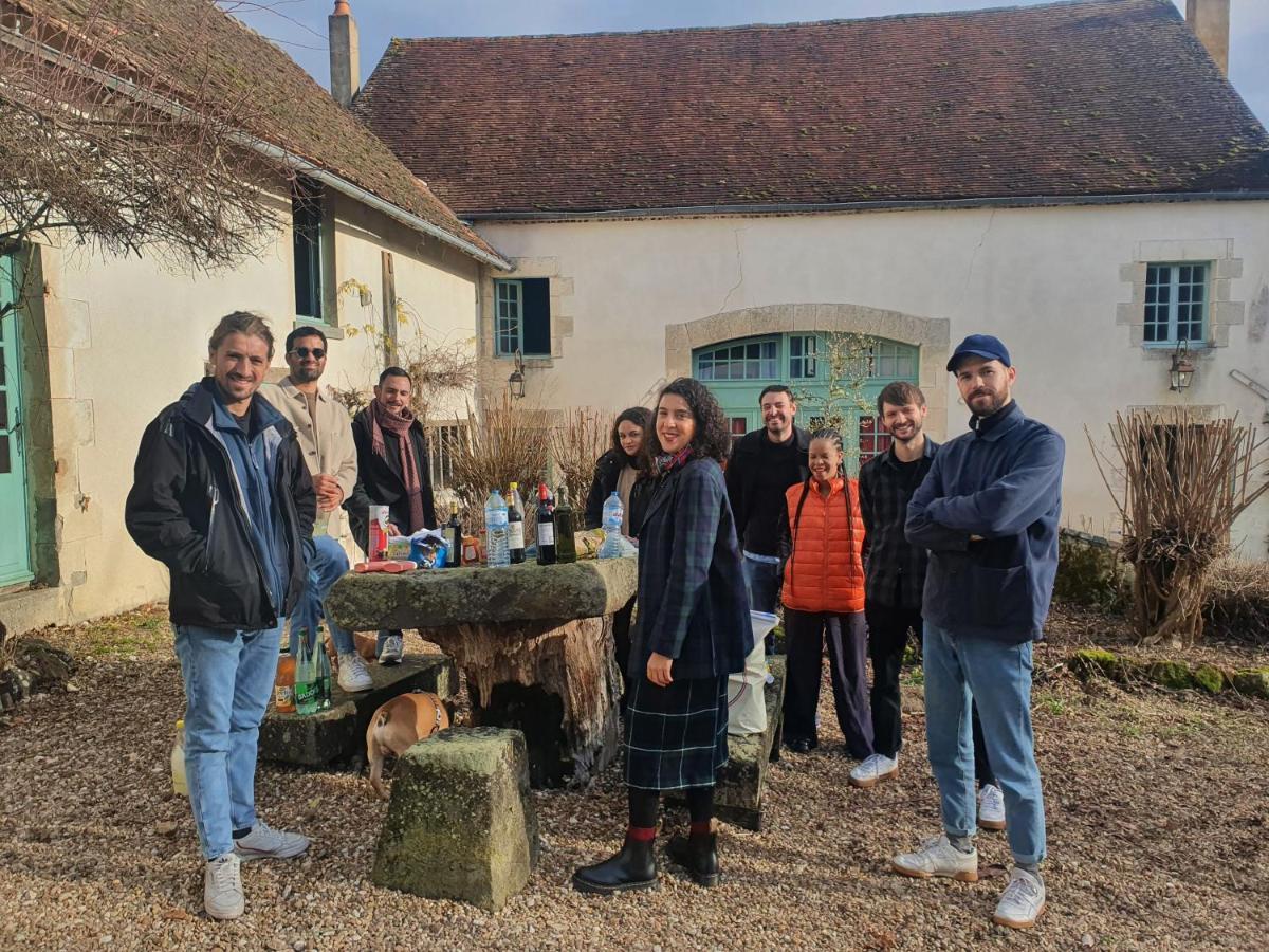 Ferme Equestre & Chambres D'Hotes Gateau Stables Proche Guedelon Saint-Amand-en-Puisaye エクステリア 写真