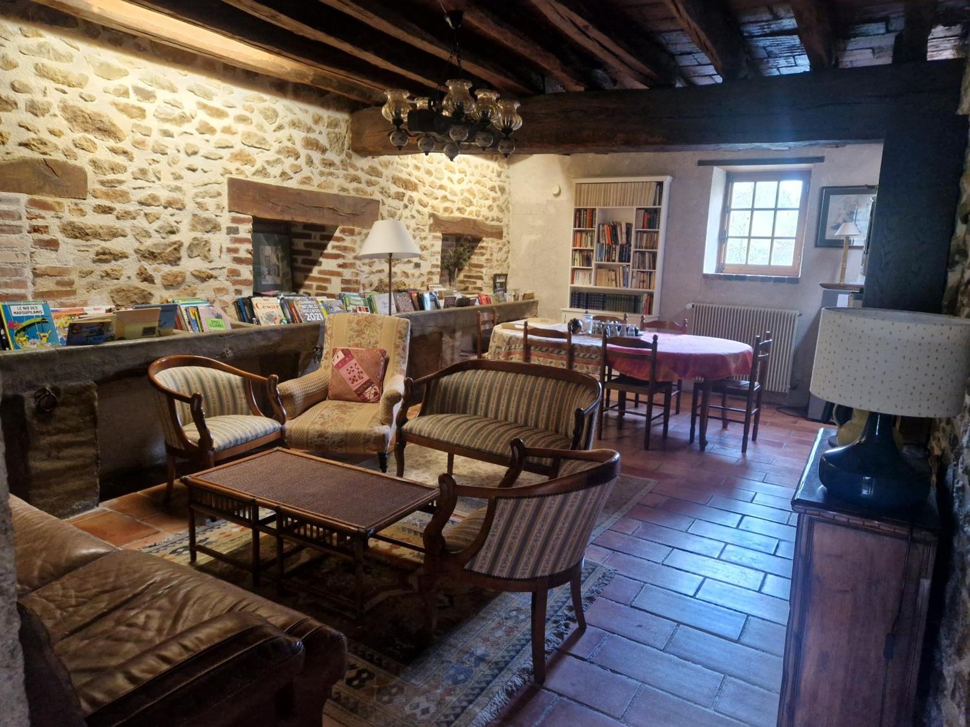 Ferme Equestre & Chambres D'Hotes Gateau Stables Proche Guedelon Saint-Amand-en-Puisaye エクステリア 写真