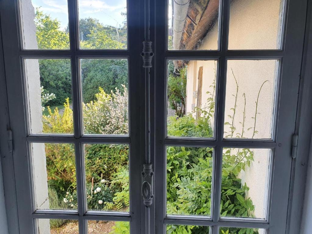 Ferme Equestre & Chambres D'Hotes Gateau Stables Proche Guedelon Saint-Amand-en-Puisaye エクステリア 写真